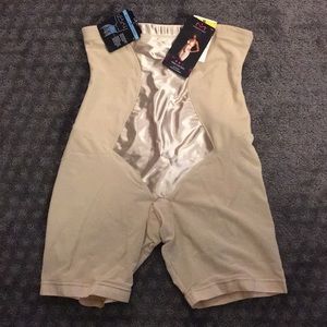 Maidenform Shapewear